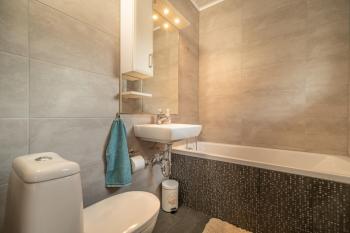 1-apartman-furdoszoba.jpg