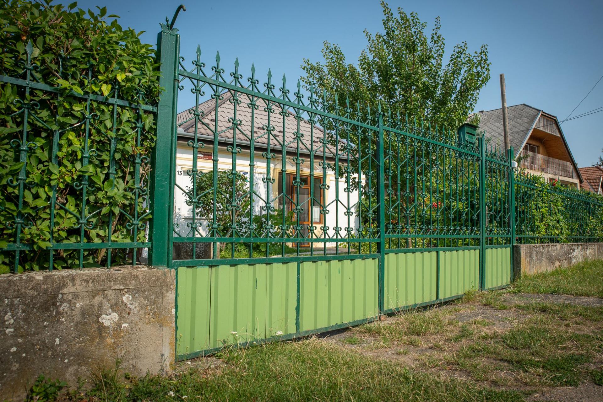 zoldkapu-724-masolata-masolata.jpg